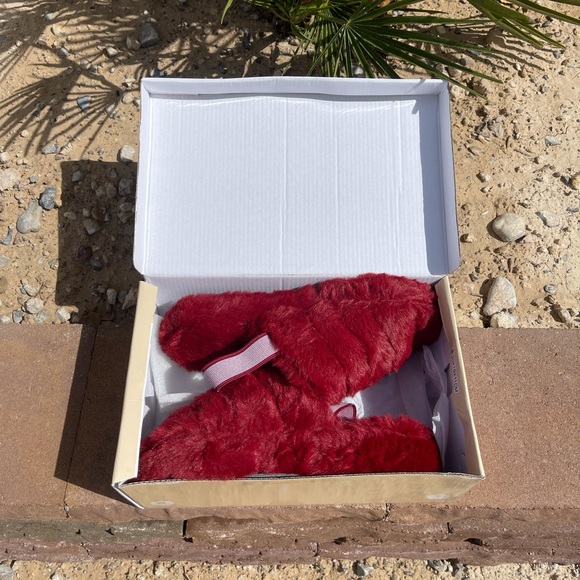 Cranberry Sling Back Slides 💥 - Picture 4 of 6